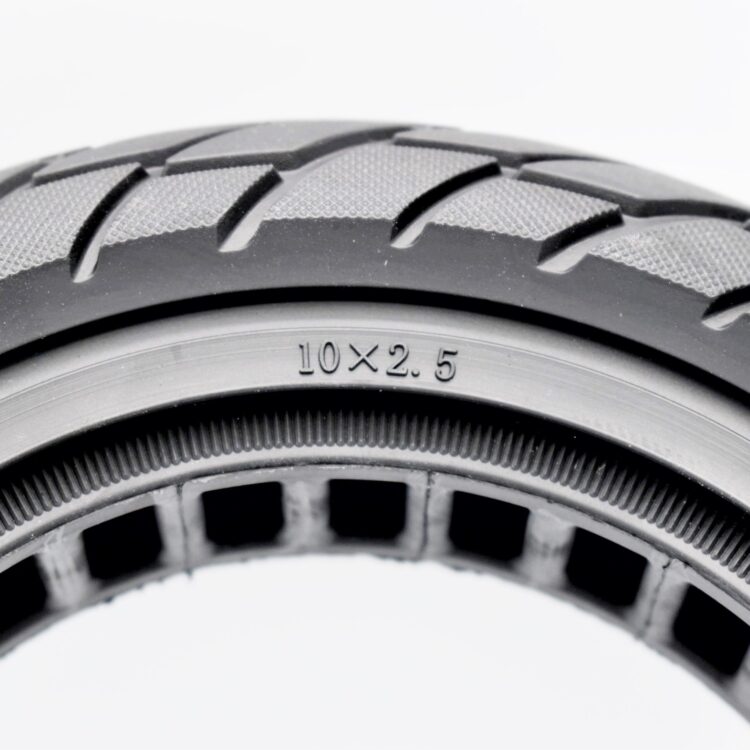 Rueda maciza 10x2.50 6,5 (44MM)